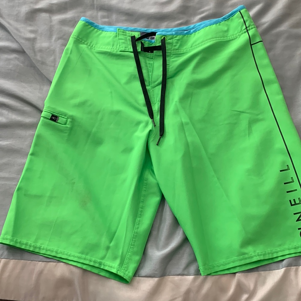 O’Neill men’s neon green swim/boardshorts. Size 31